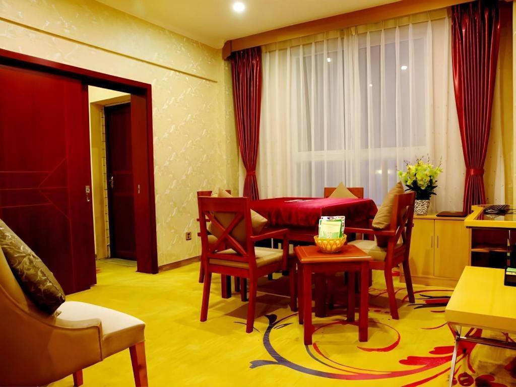 Yiantaisheng Co Ltd 3*