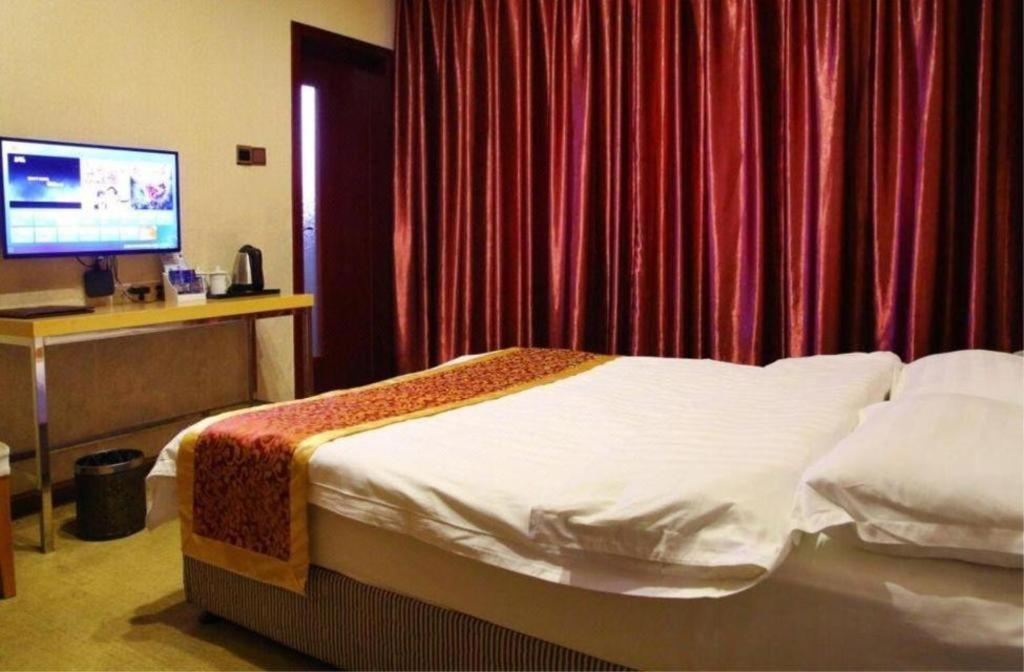 Yiantaisheng Co Ltd 3*