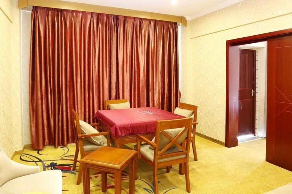 Yiantaisheng Co Ltd 3*